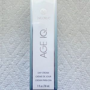 Nerium Neora - Age IQ Day Cream 1 fl.oz./30mL NEW in shrink wrap‼️